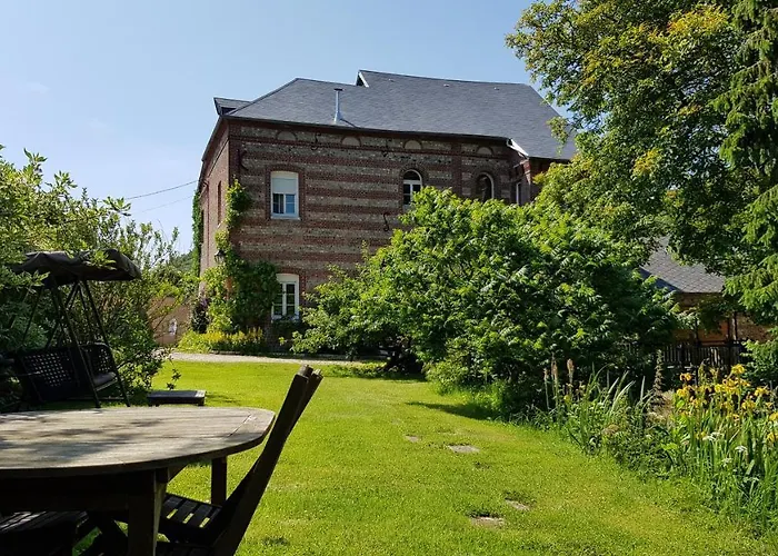 L Ancien Moulin A Grains Couette-café 3*